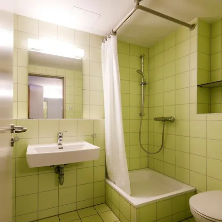 Jugendherberge Bad Toelz * Бад-Тольц